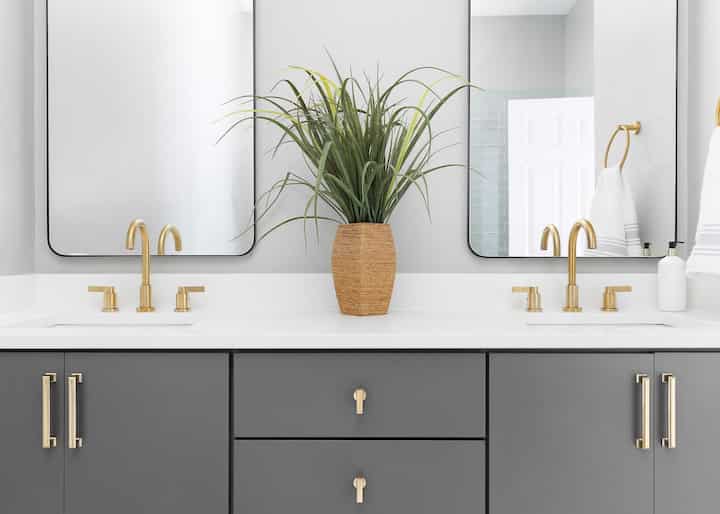 local bathroom remodeling Sterling Heights, MI